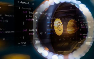 湖州 api php源码,下载的php源码怎么运行呢？
